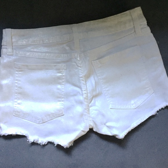 NWT Dakota Collective Iridescent Pearl White Shorts - Picture 3 of 5